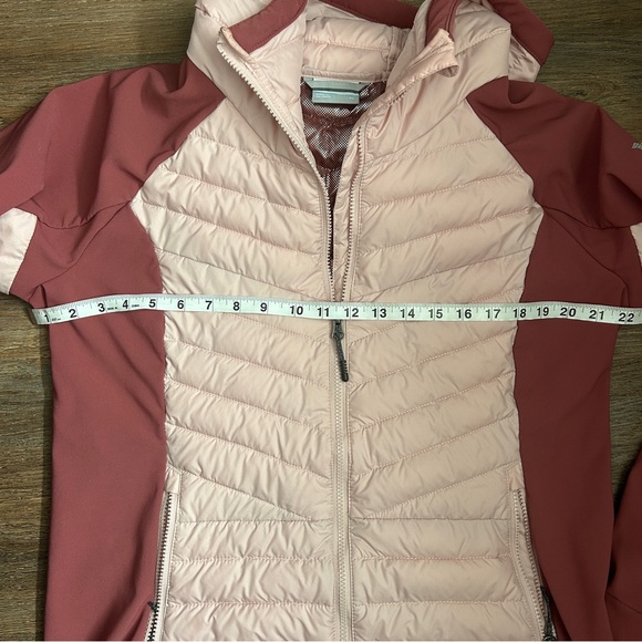 Women's Columbia Two-Tone Pink Jacket with Omni-Heat - Picture 5 of 7